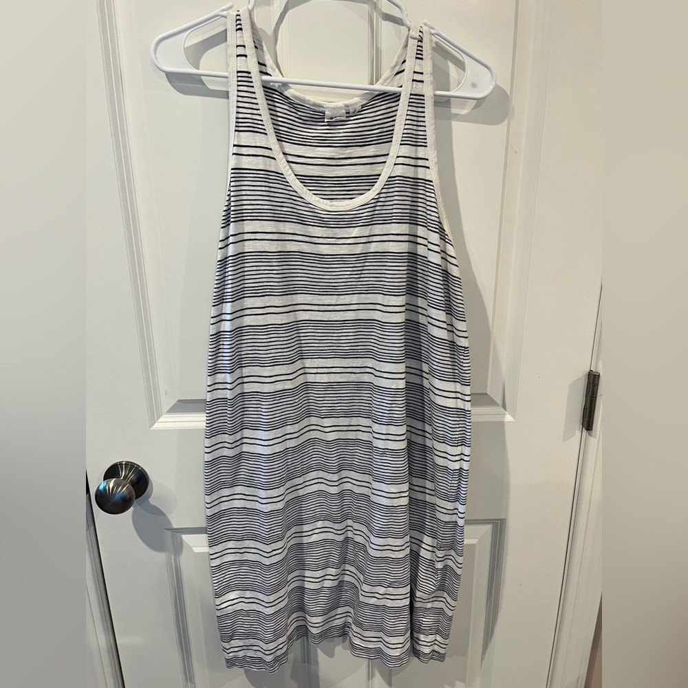 Gap White and Navy Blue Striped Dress Size XL